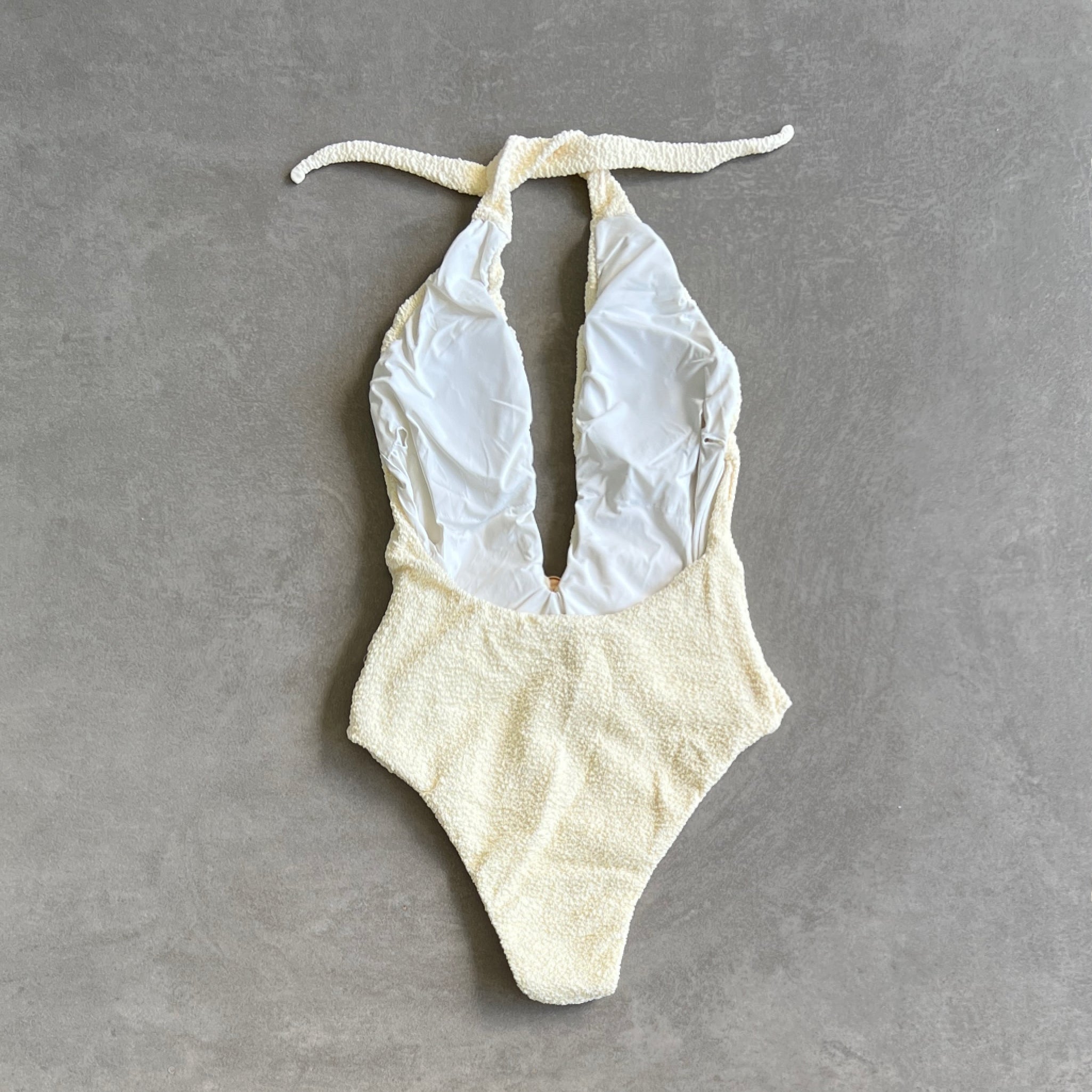 La Fille du Sol One Piece-Buttercream